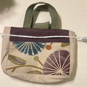 Cute fall tote. Kindred Spirit Style.